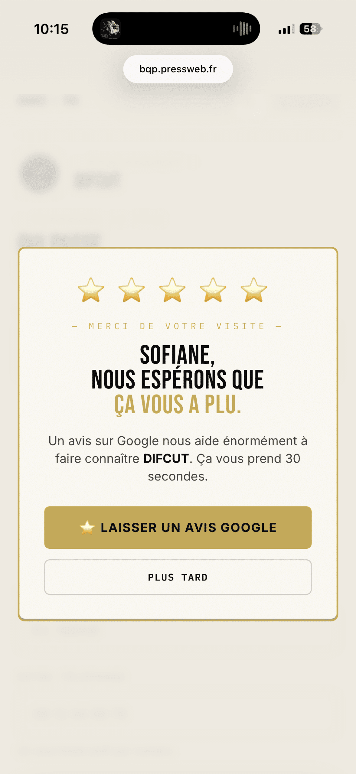 Écran mobile proposant automatiquement au client de laisser un avis Google après sa visite